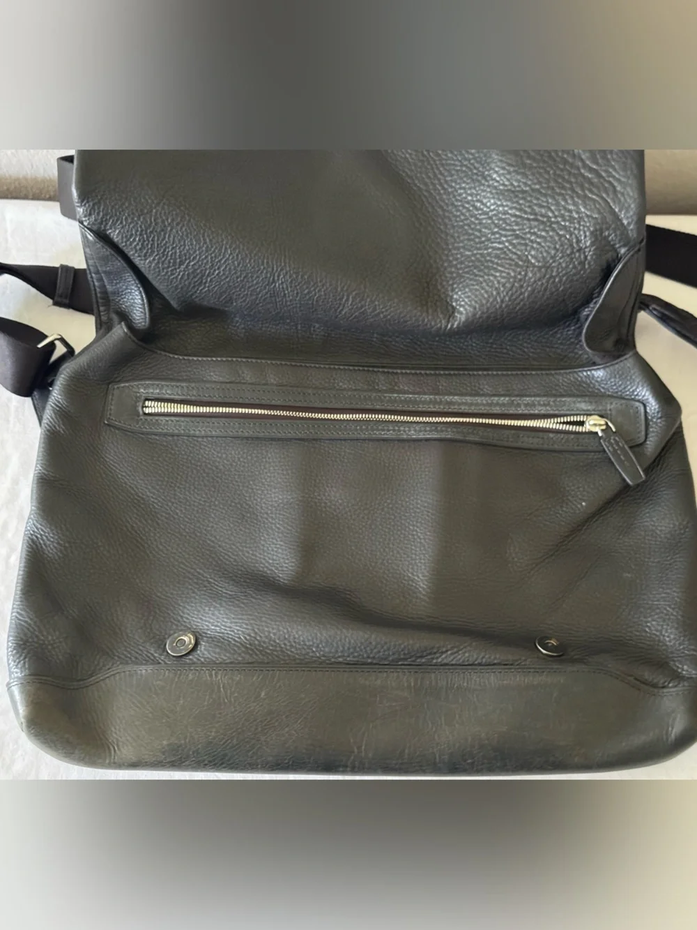 Vintage TUMI Black Pebbled Leather Messenger  Shoulder Bag